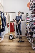 Kärcher STAUBSAUGER VC 3 0.9 L Cylinder vacuum Dry 700 W Bagless