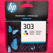 HP 303 Tri-color Original Ink Cartridge