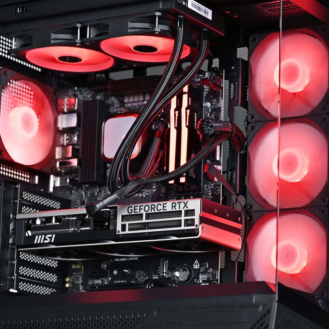 Desktop PC Actina, Intel 265KF (20 C / 20 T, 3.3 GHz - 5.5 GHz, 30 MB cache), 32 GB RAM, 2 TB SSD, Nvidia GeForce RTX 5080 16 GB, Windows 11 Home